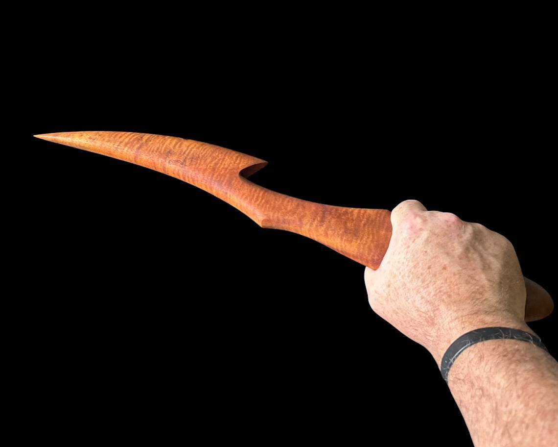 Koa Pāhoa Dagger
